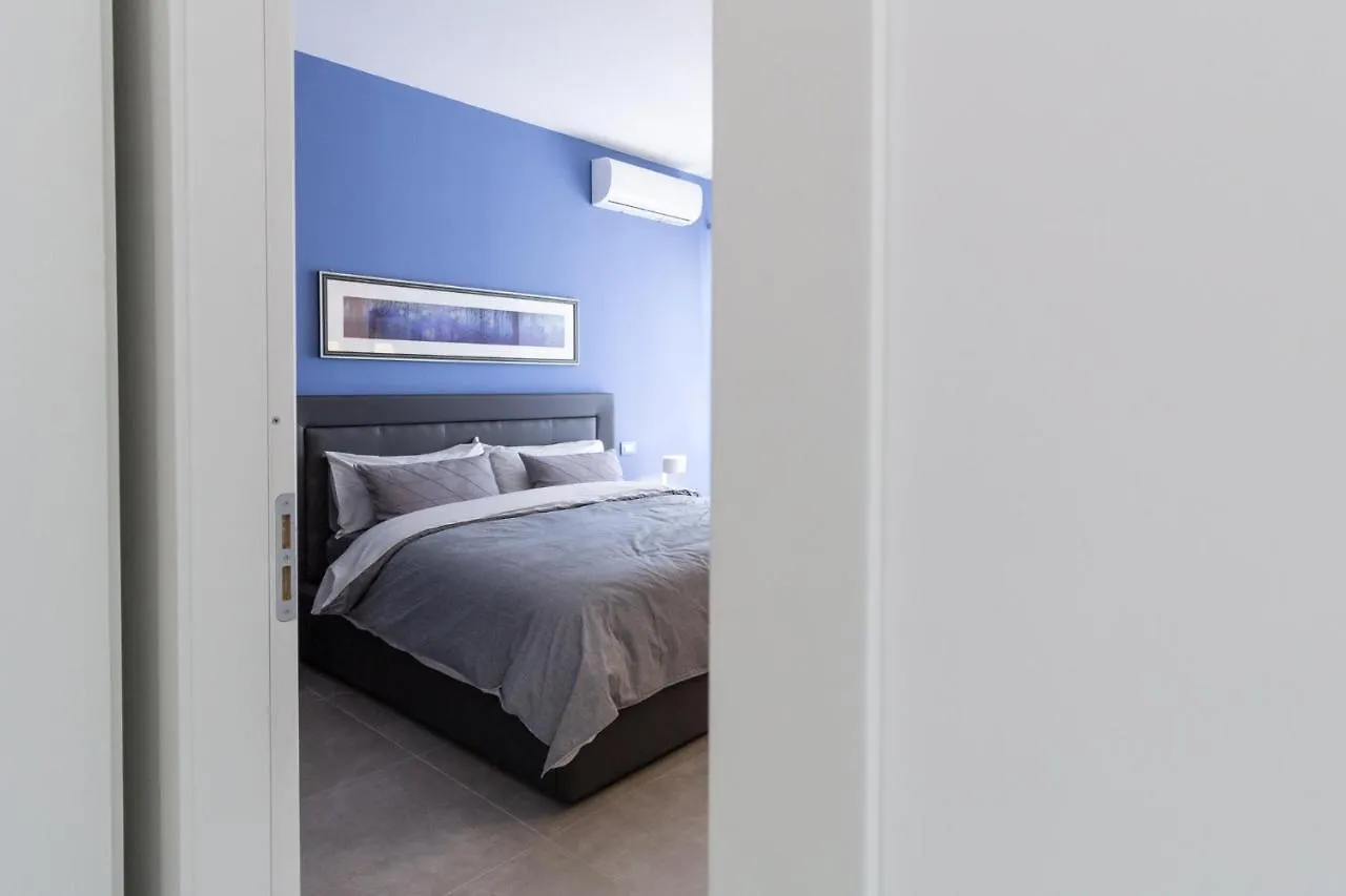 M'Place Apartments Palermo Italia